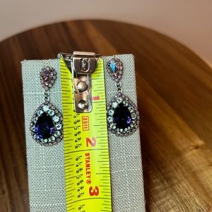 Sorrelli crystal drop earrings